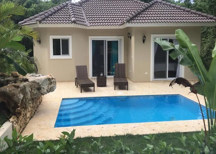 Private Pool & Jacuzzi Villa In Sosua